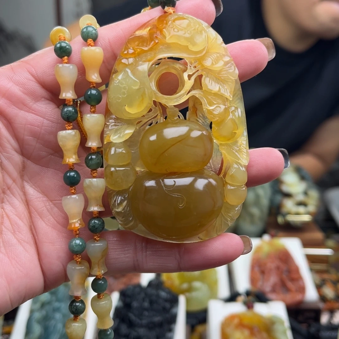 富***兔岫玉未镶嵌挂件挂件