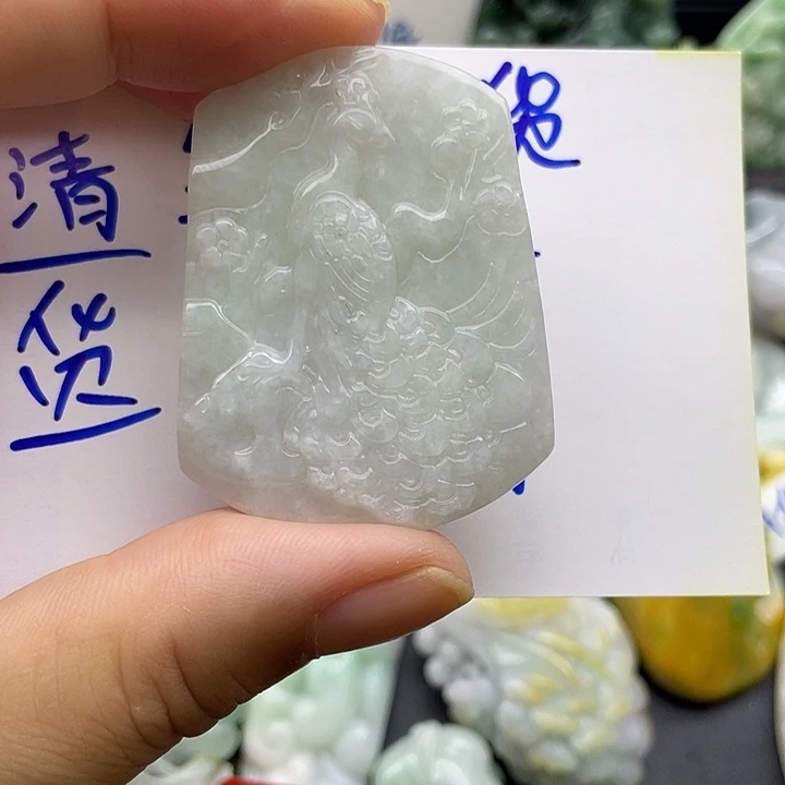 颈饰未镶嵌翡翠天然翡翠