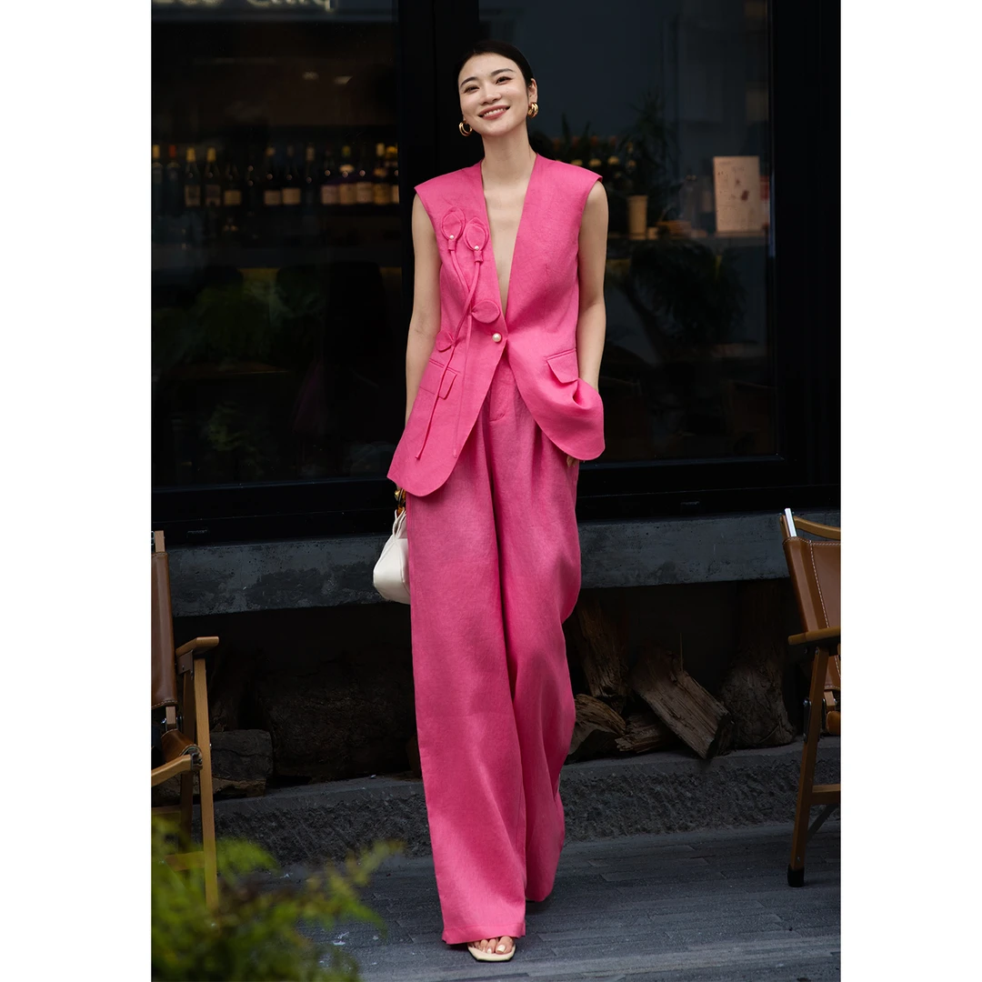 一整套高级感穿搭时洋气套装巨好看玫红色西装亚麻马甲长裤两件套