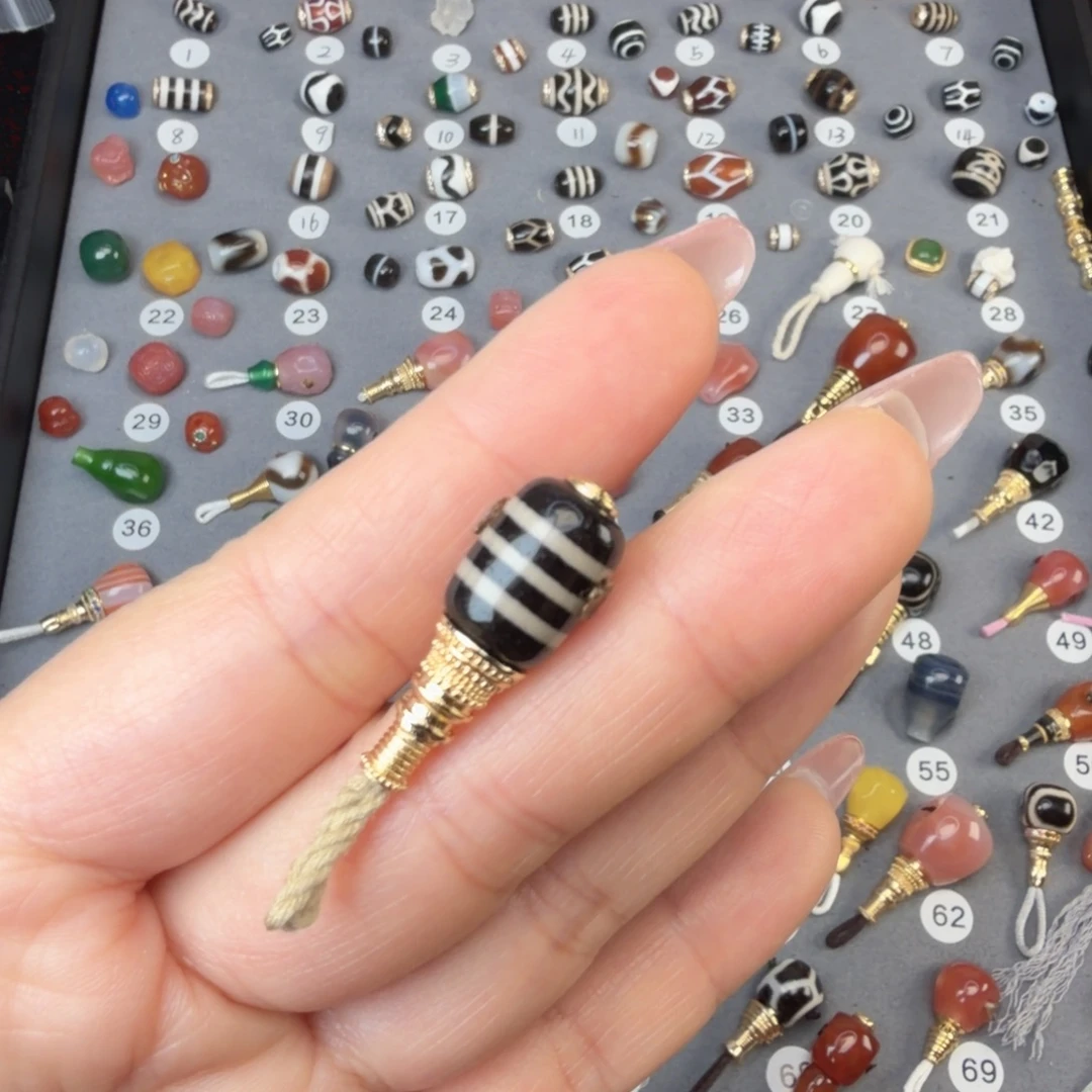 玛瑙/玉髓未镶嵌饰品