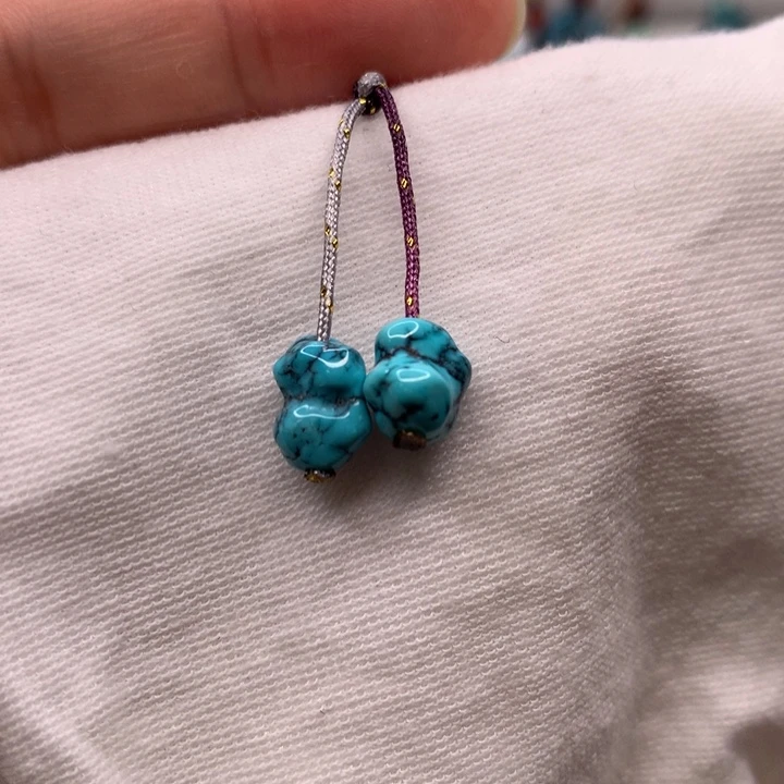 绿松石未镶嵌原矿