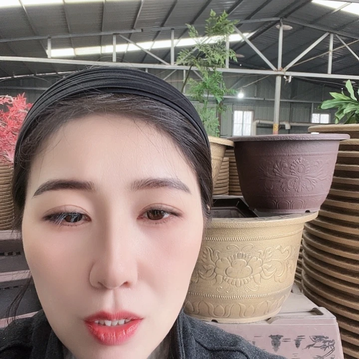 圆60龙盆两个 44口径方盆两个