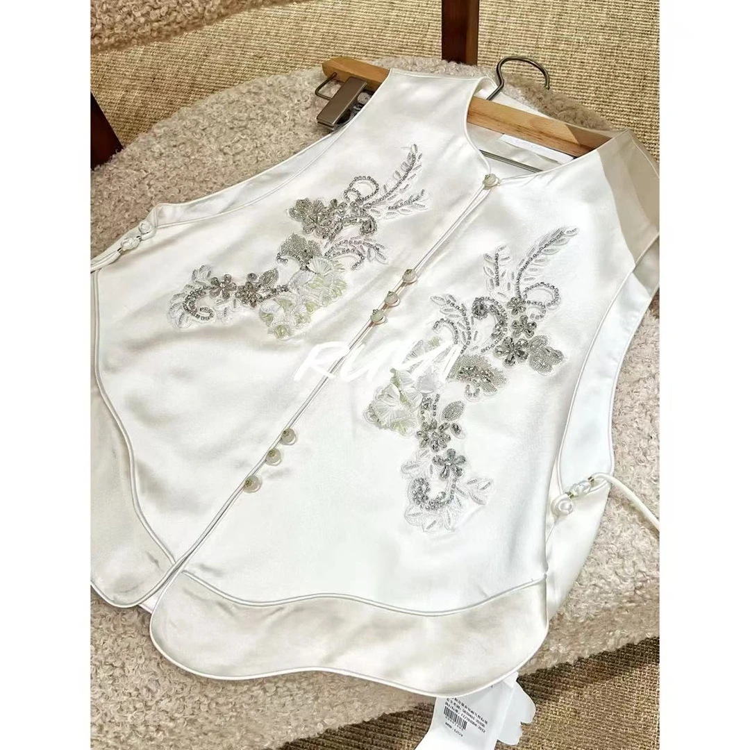 入艺851【长相思】25秋冬新中式修身显瘦款钉珠女士马甲上衣