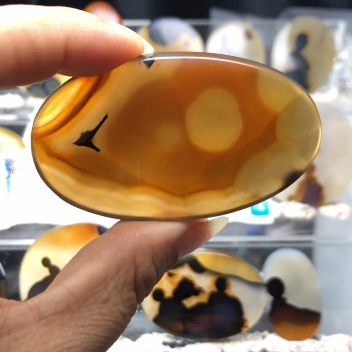 合金玛瑙/玉髓珠宝奇石67