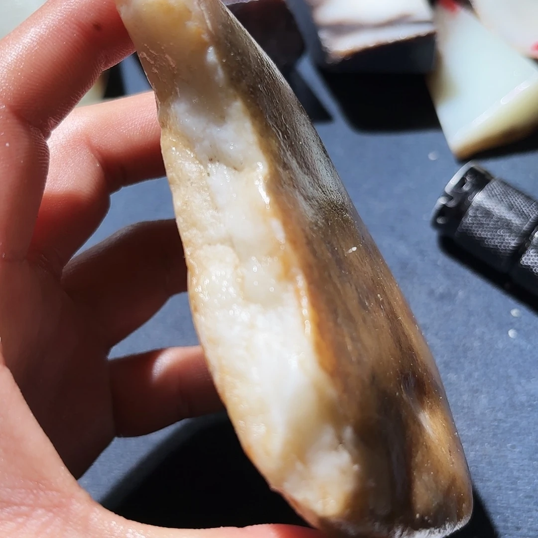 和田玉（糖玉）未镶嵌挂件