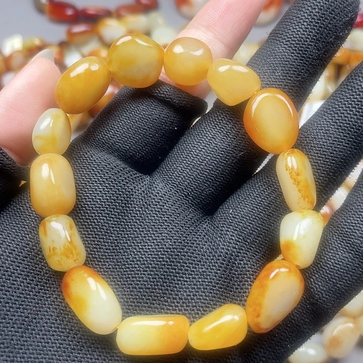 和田玉未镶嵌手链