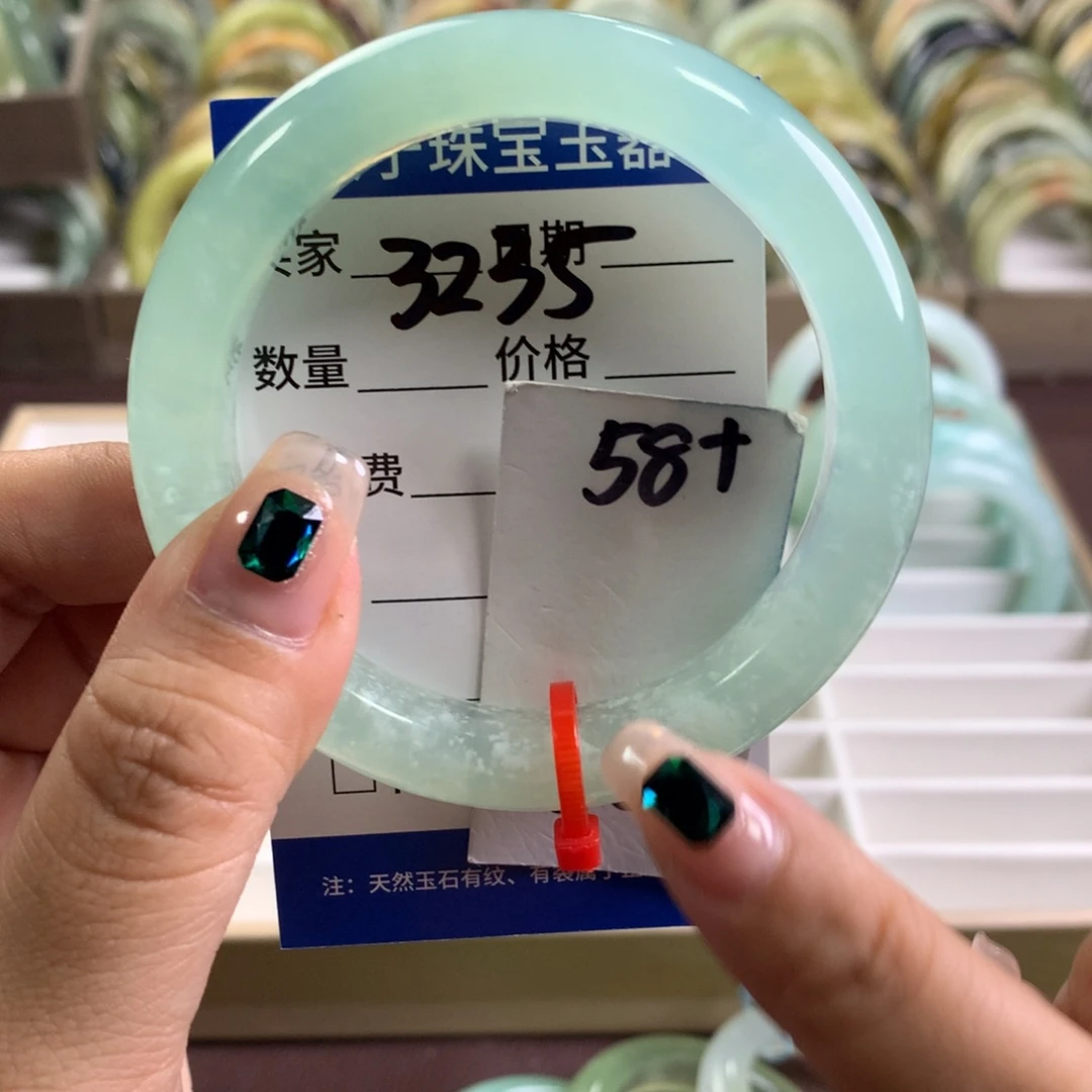 蛇纹石玉未镶嵌手镯3235