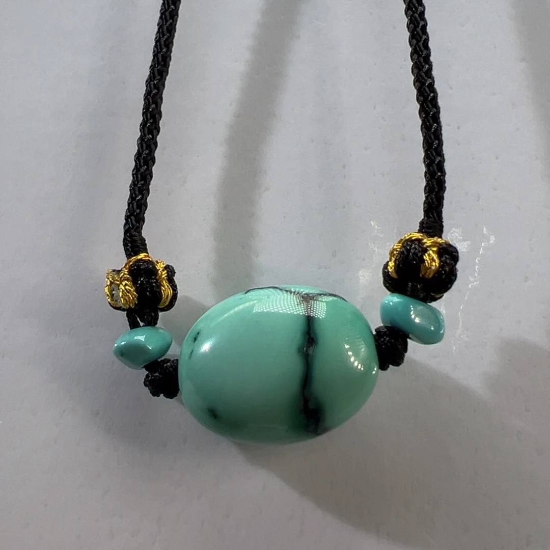 绿松石未镶嵌挂件