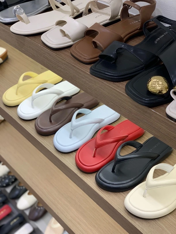 厚底拖鞋人字拖2025年夏季新款黑色凉鞋红色凉拖