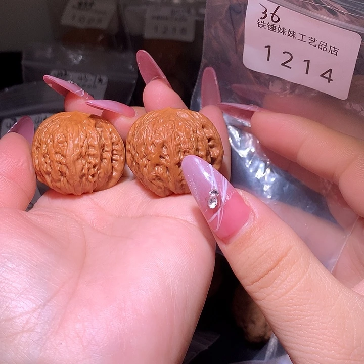 文玩核桃把件铁锤36