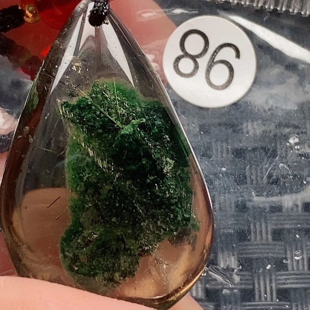 颈饰未镶嵌水晶吉**康