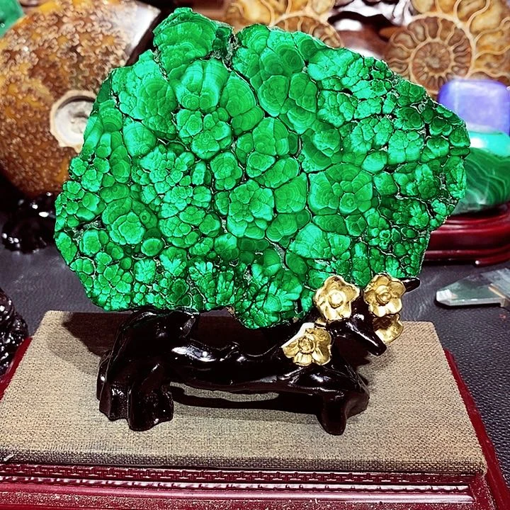 石材孔雀石。孔雀石。孔雀石。