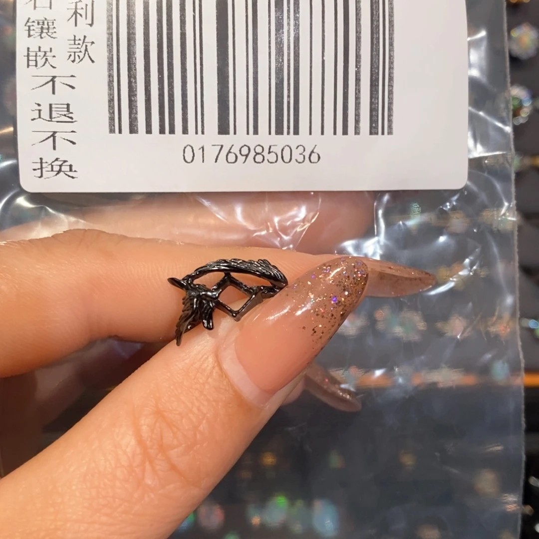 欧泊欧泊戒指银S925镶嵌小**?