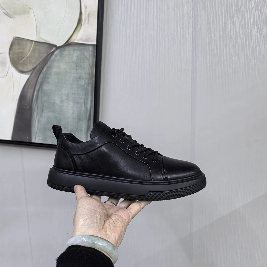 头层牛皮新款休闲鞋男品牌好鞋0026