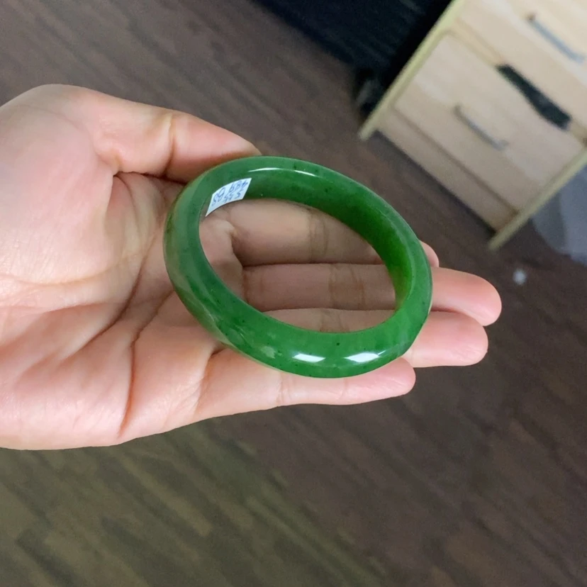 【闪购商品】未镶嵌手镯和田玉（碧玉）