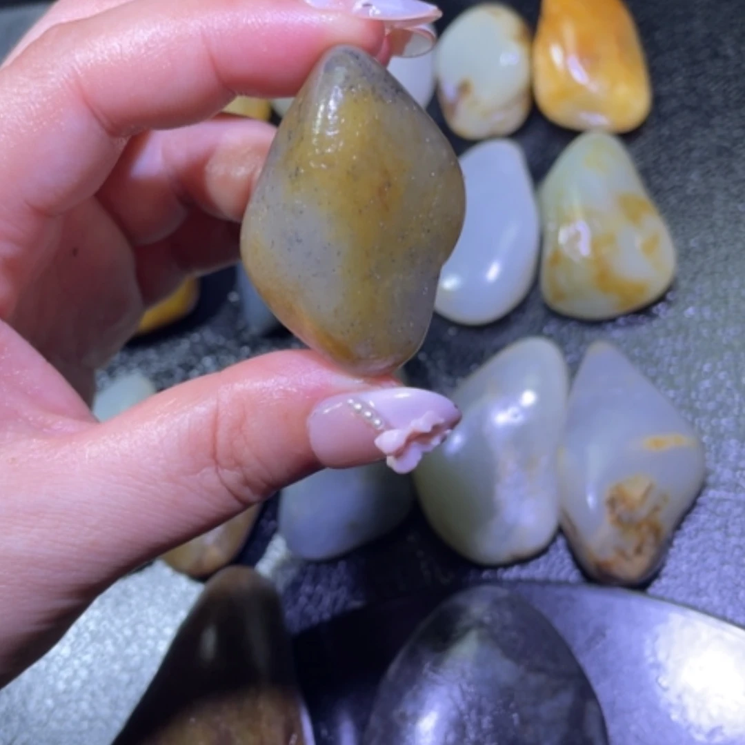 【闪购商品】颈饰未镶嵌和田玉