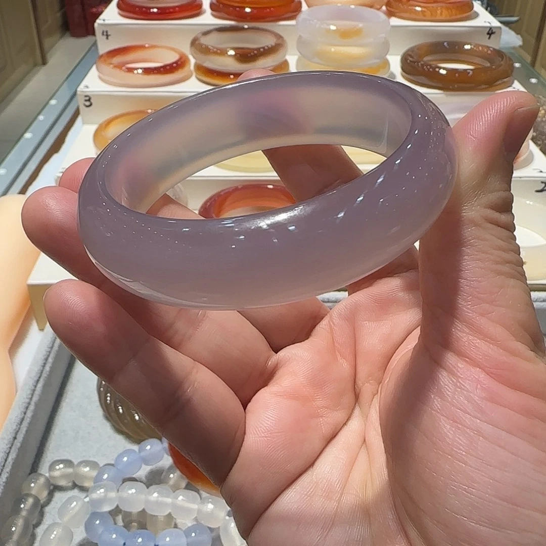 玛瑙/玉髓手镯未镶嵌嘿*