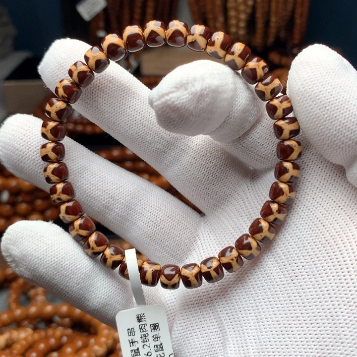 无无紫金鼠7.2×6.2熊猫奔驰标纯肉单圈精品