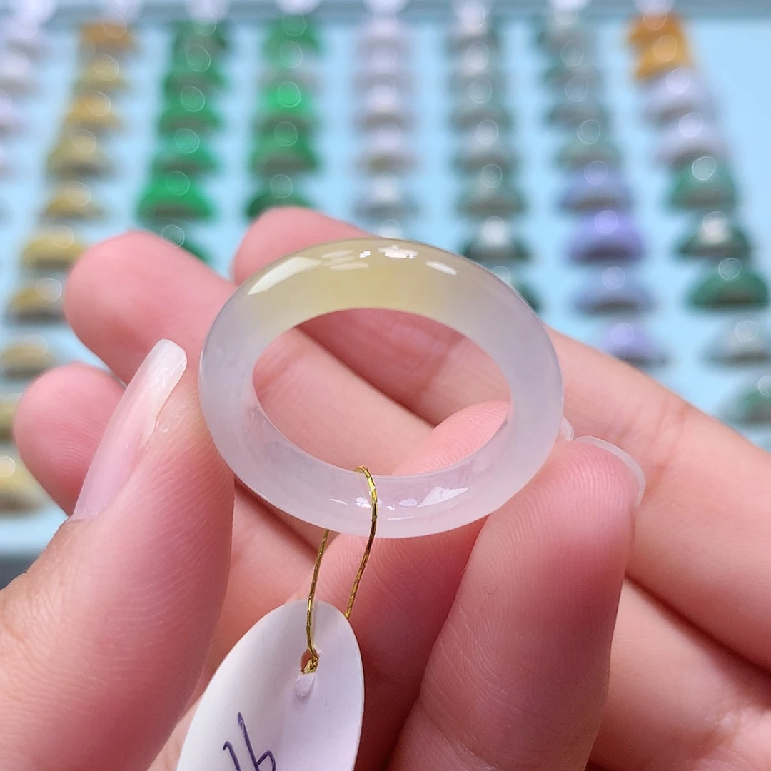 未镶嵌戒指翡翠16圈