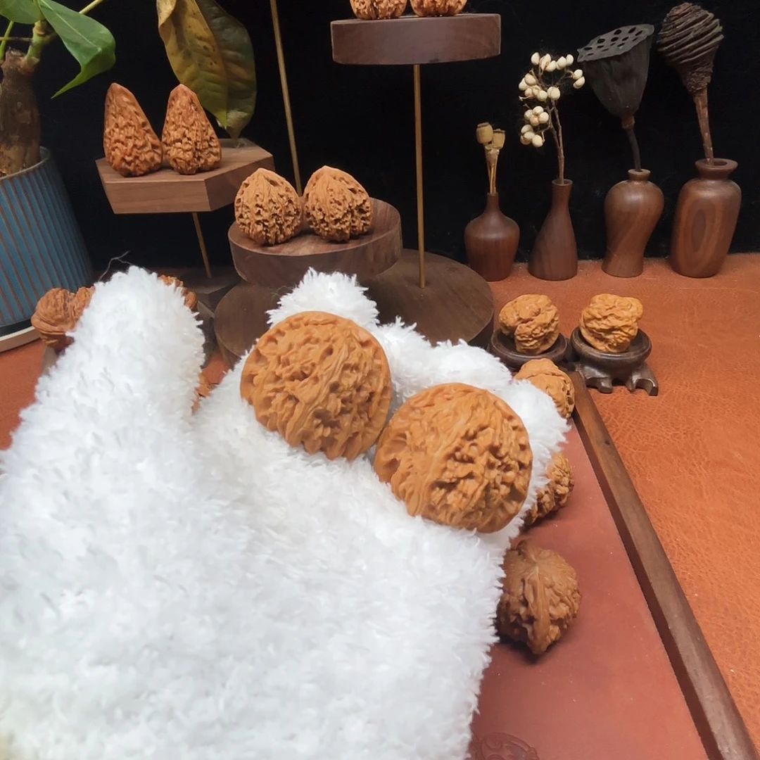 核桃手串/手链红皮白狮子