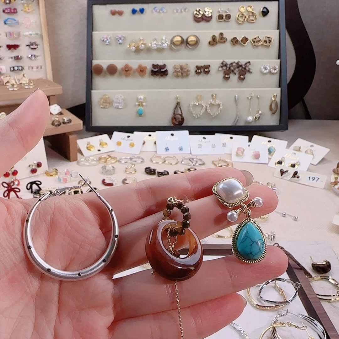 仿珍珠铜合金925银耳钉