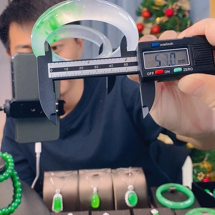 石英质玉吊坠(不含链)银S925镶嵌