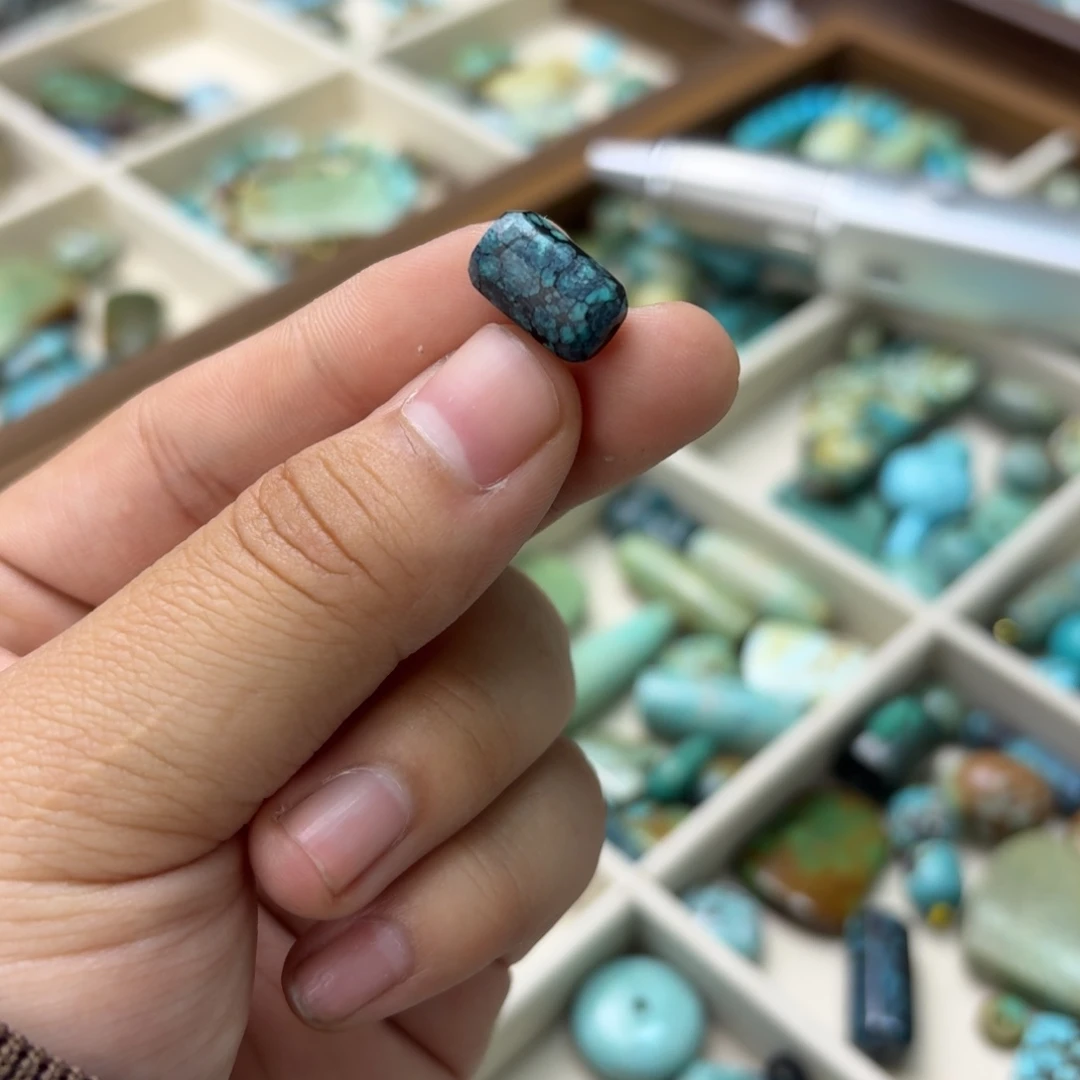 南红玛瑙未镶嵌绿松石