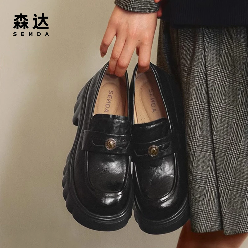 Senda/森达乐福鞋女秋新通勤复古褶皱厚底英伦风乐福单鞋ZTF01AA5