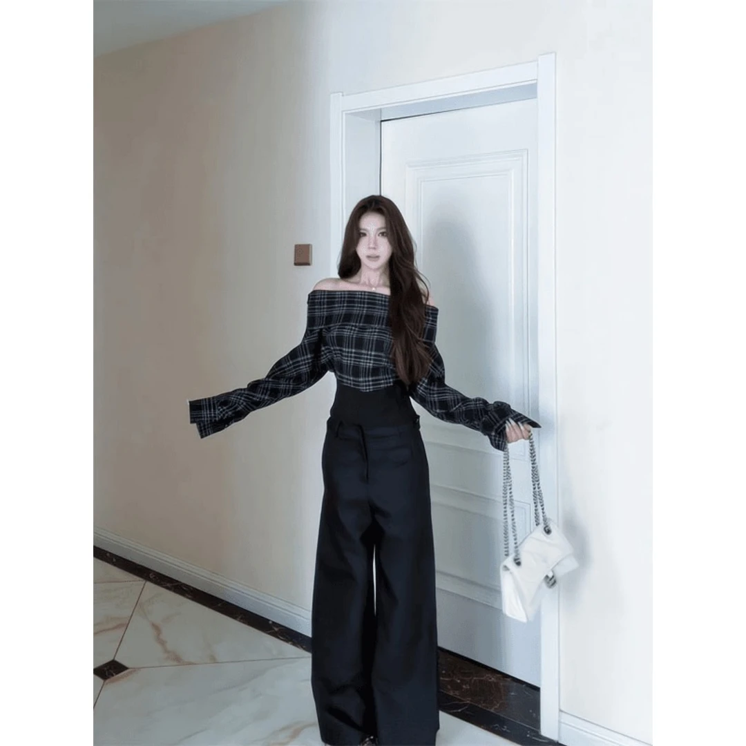 早秋穿搭撞色格纹设计一字肩收腰长袖上衣直筒宽松阔腿裤套装女