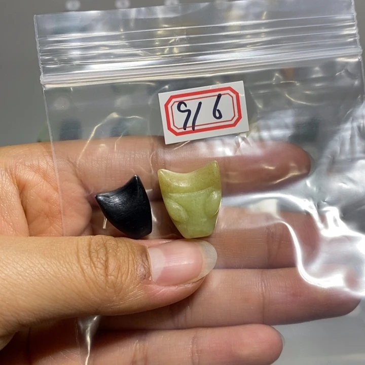 蛇纹石玉颈饰未镶嵌棠**芦
