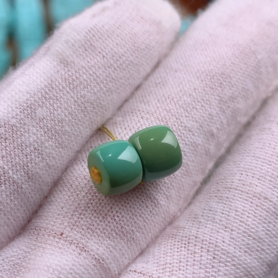 绿松石未镶嵌配对直切卡7.5