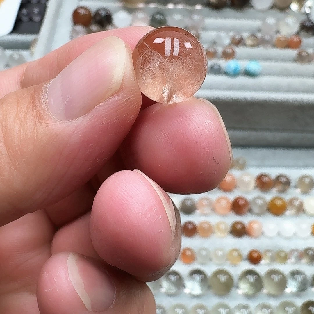 T***r未镶嵌颈饰水晶天然水晶