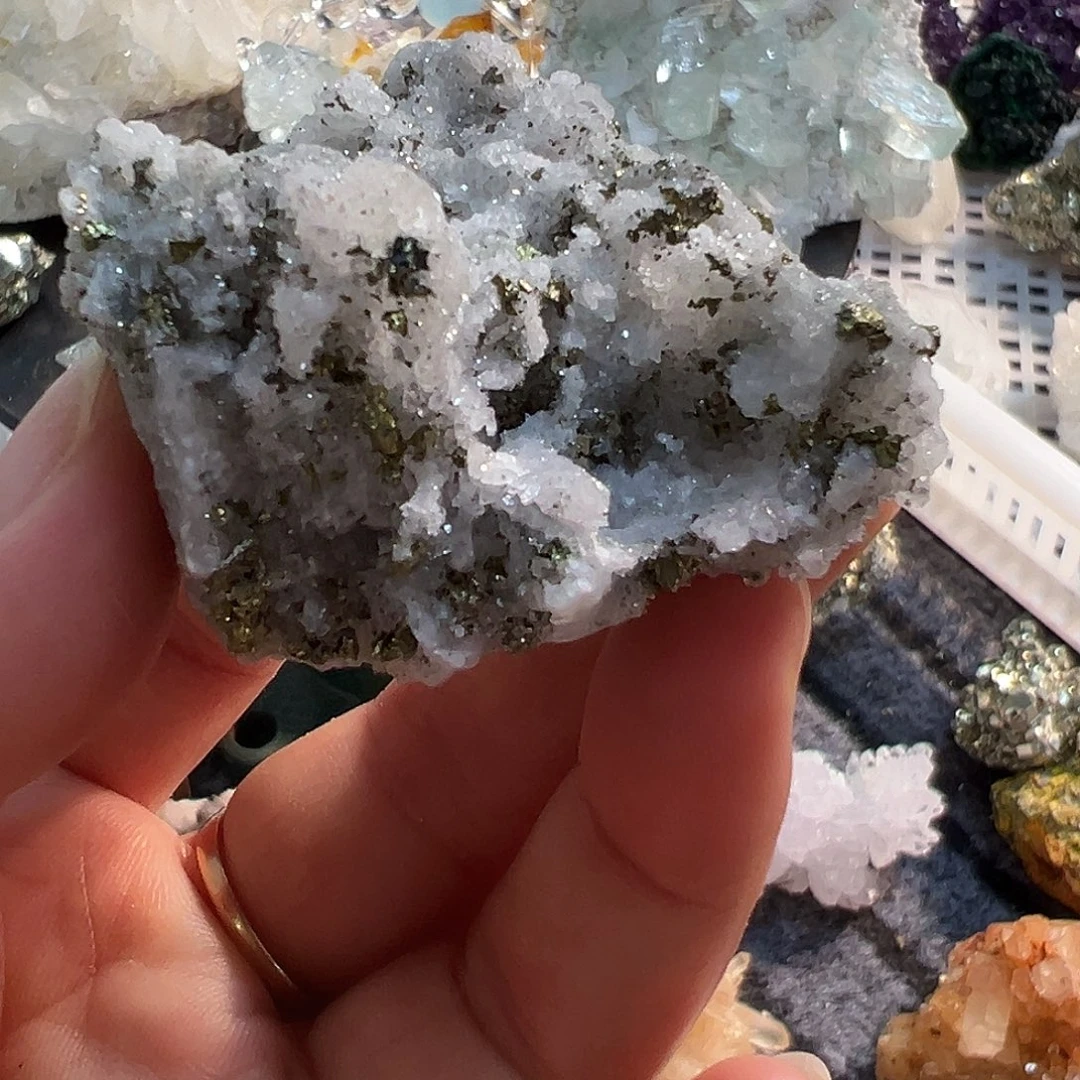 未镶嵌水晶珠宝半成品