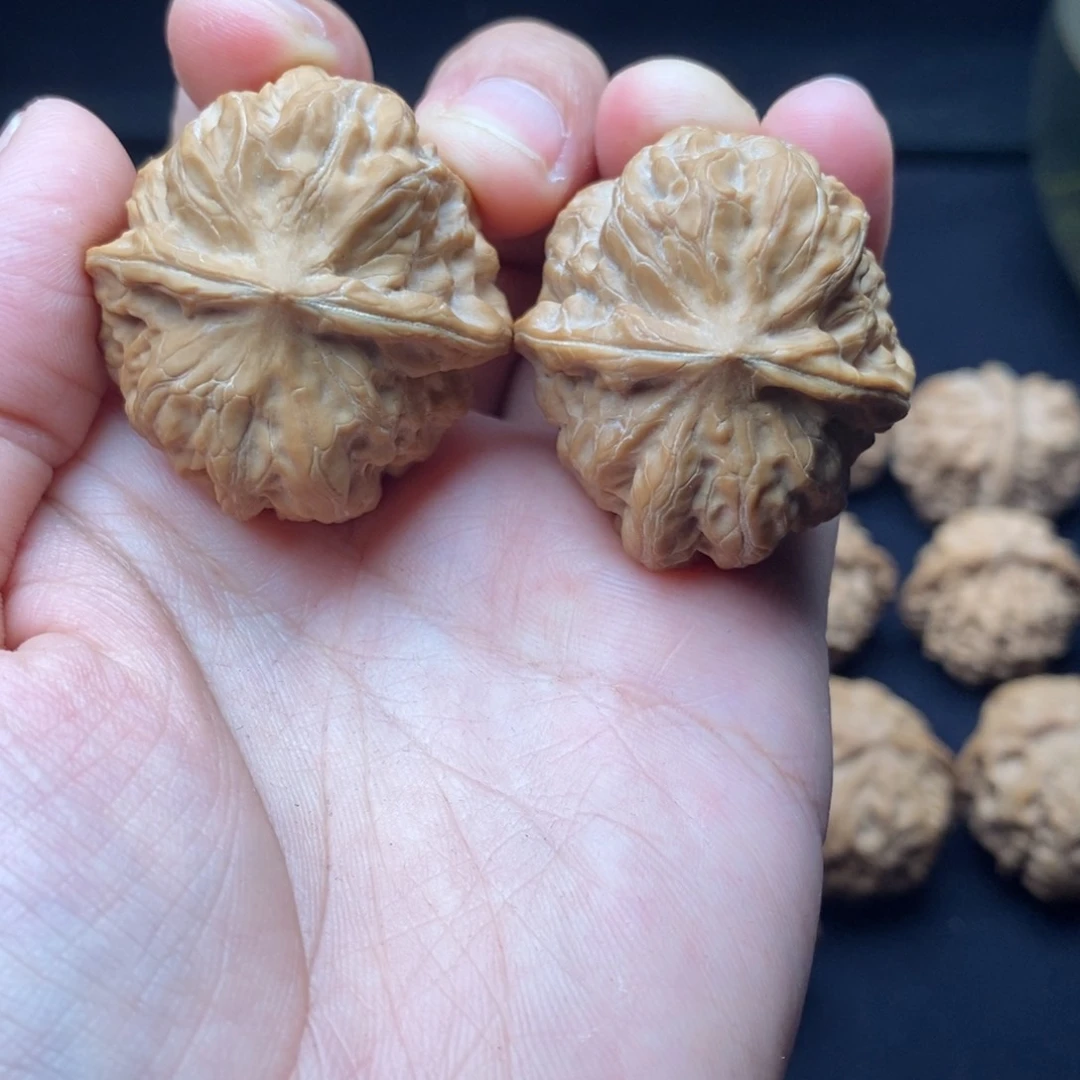 文玩核桃把件门头沟元宝全品无修