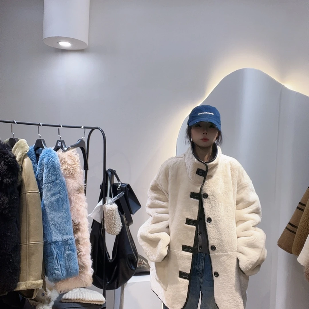 真皮皮毛一体外套2542。150斤内