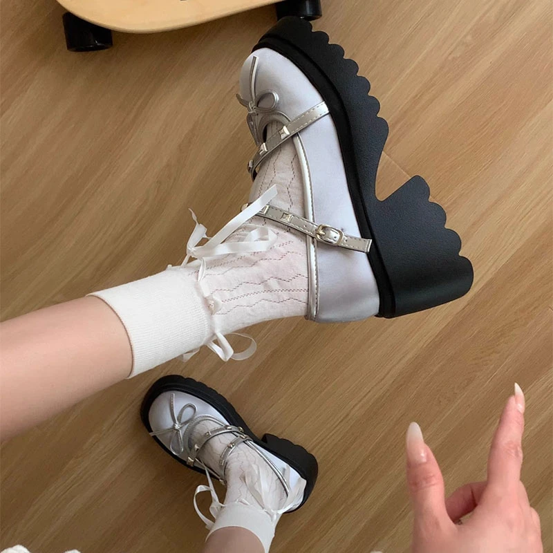 银色蝴蝶结小香法式厚底玛丽珍鞋女2024新款春秋小皮鞋粗跟单鞋