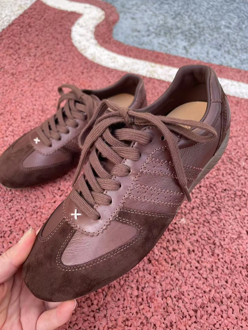 反绒休闲平跟休闲板鞋复古百搭