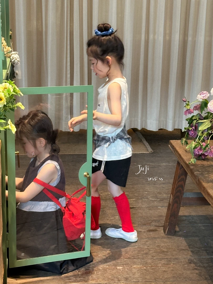 HuaHua.春田2025 夏新款背心款上衣