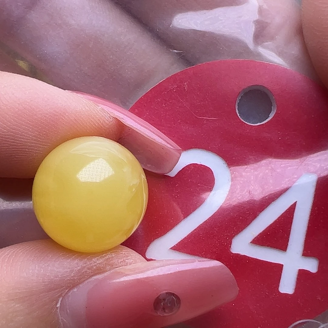 蜜蜡未镶嵌珠宝奇石12.7mm鸡油黄圆珠