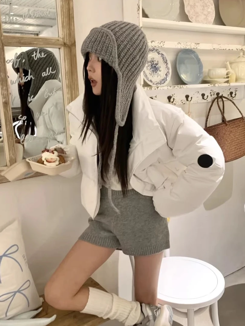 主播同款-韩系氛围感针织套头帽女秋冬季保暖护耳滑雪雷锋帽川西