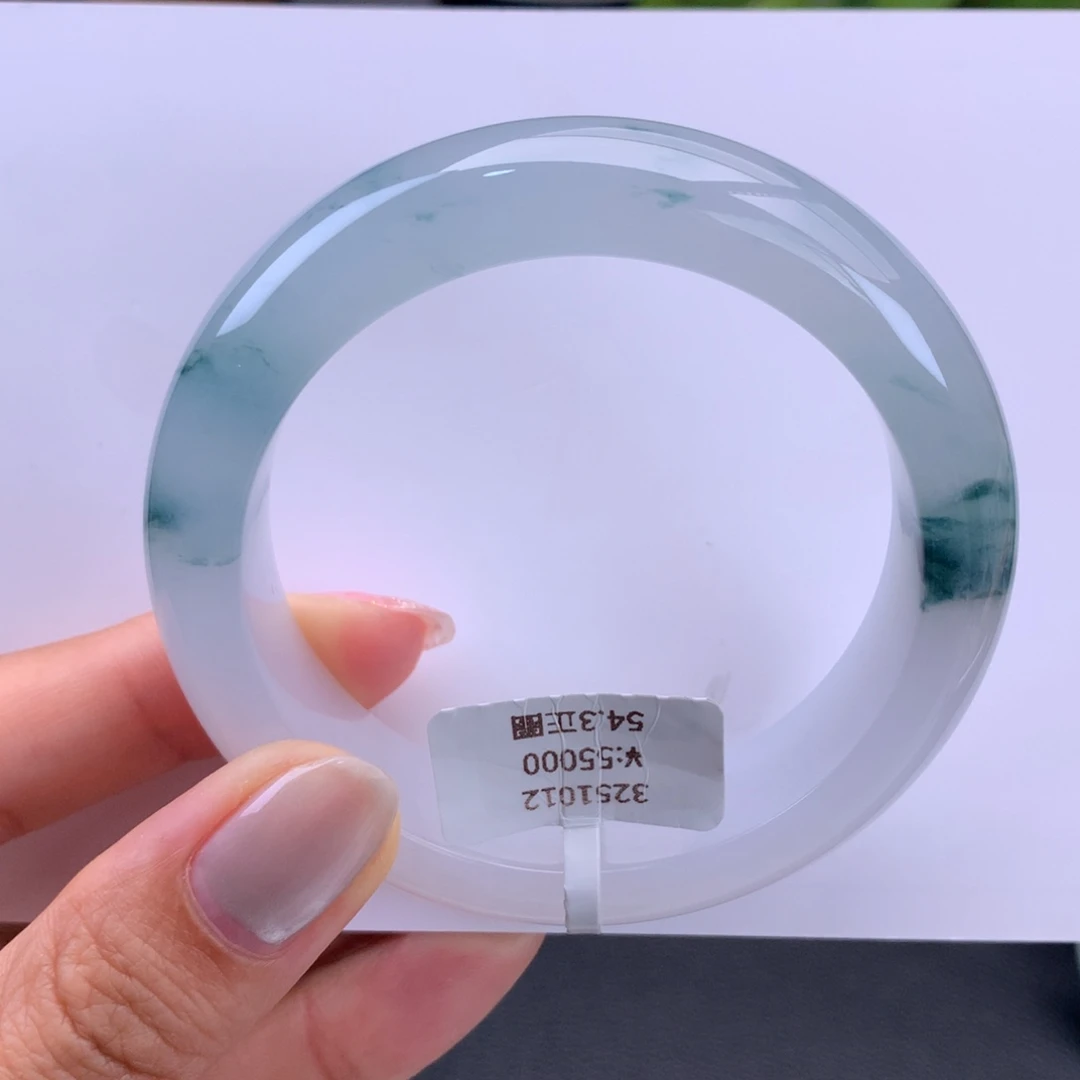翡翠手镯未镶嵌回流）冰胶飘花（链接勿拍61000）