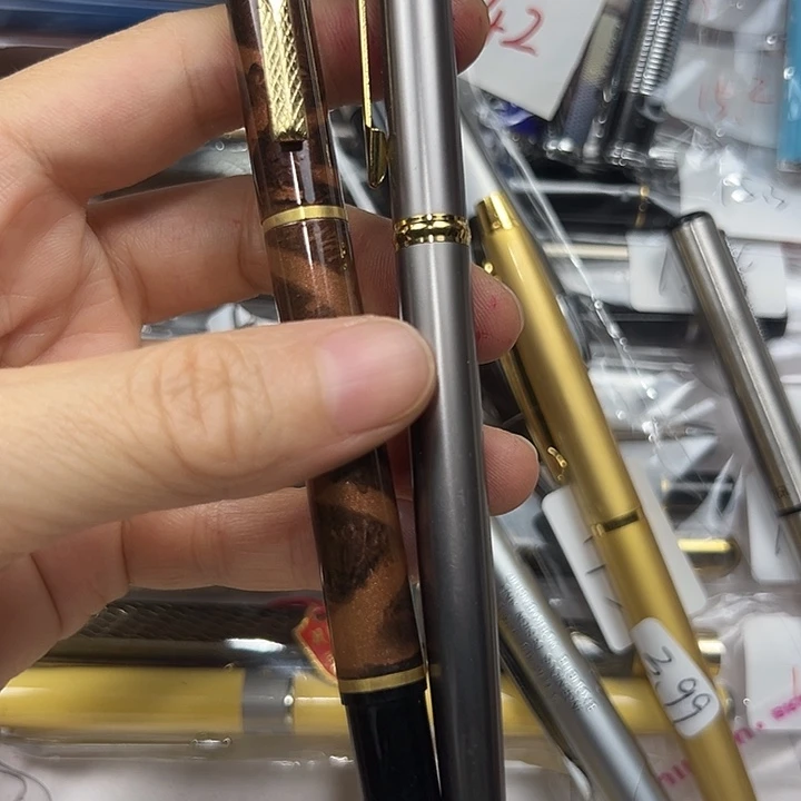谁****月贵冠210，426专拍打包