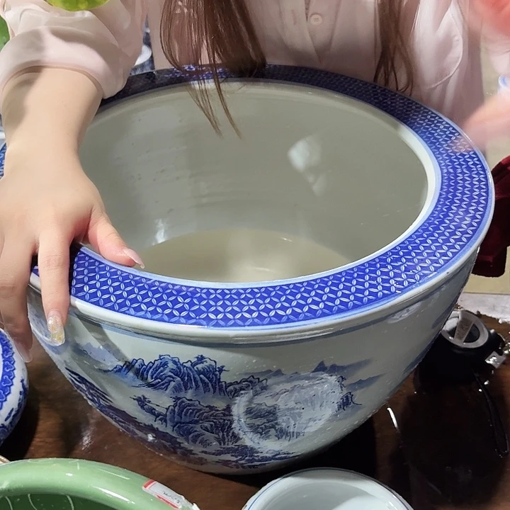 瓷片口径40厘米 高度25厘米