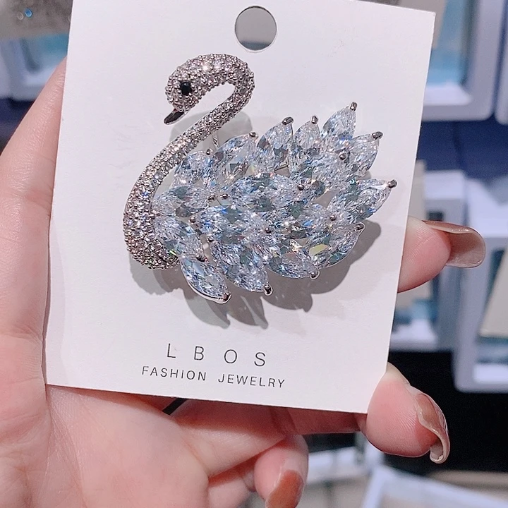 锆石铜合金奢华天鹅胸针 经典款