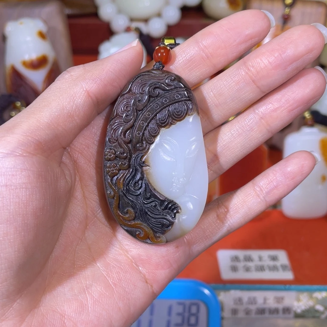 随***。和田玉未镶嵌挂件