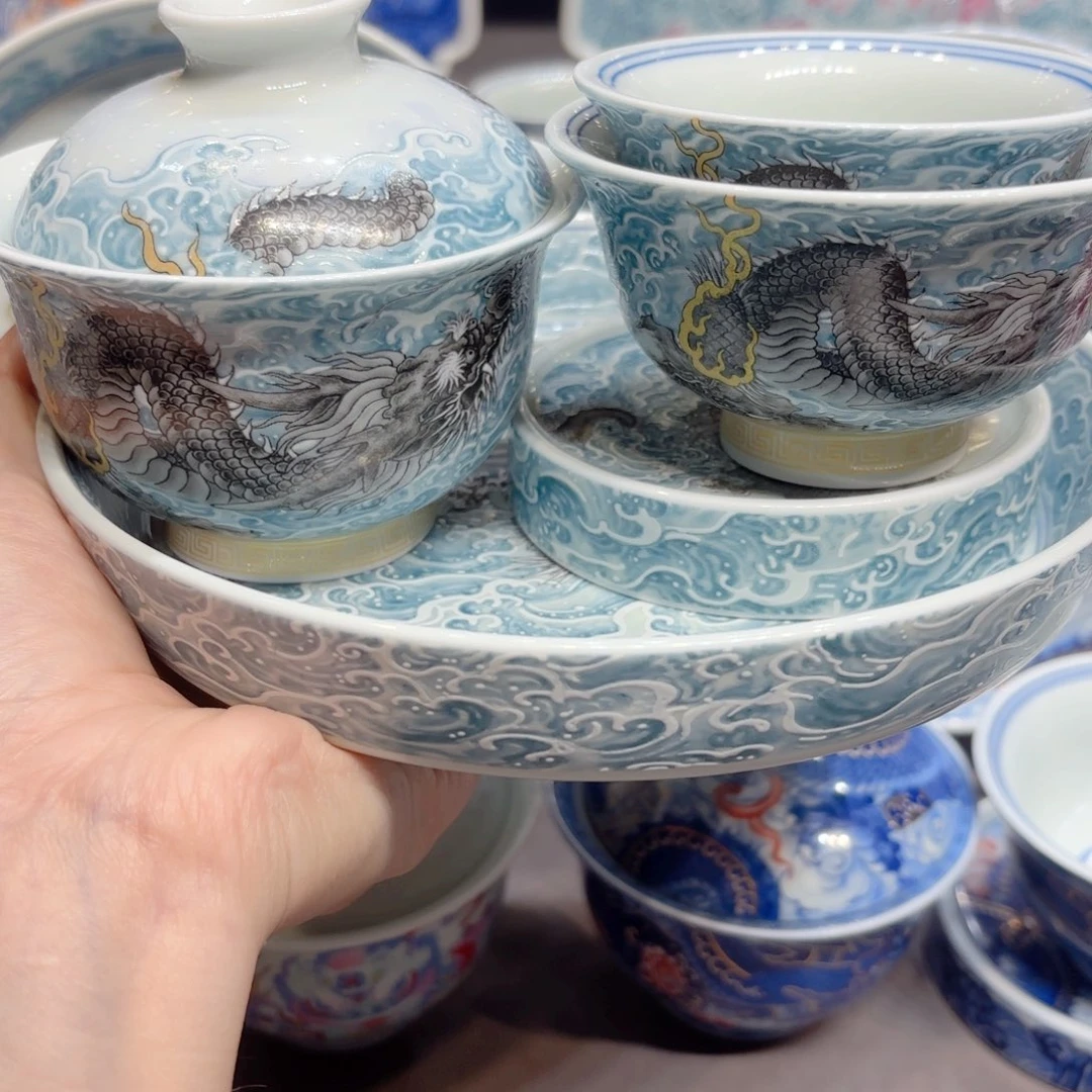 摆件景德镇陶瓷艺术展