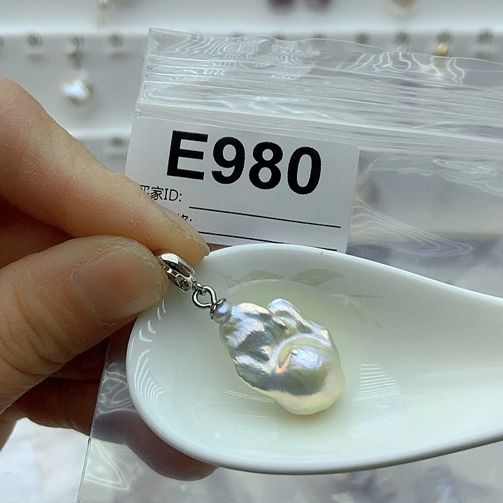 淡水珍珠颈饰未镶嵌