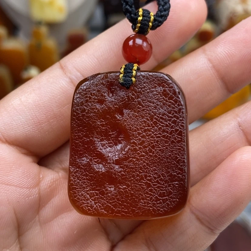 【闪购商品】琥珀颈饰未镶嵌