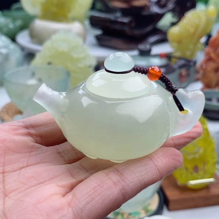 岫玉四大名玉手把壶未镶嵌