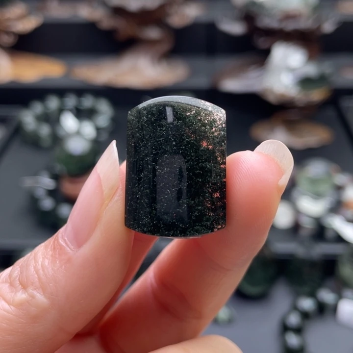 未镶嵌颈饰水晶绿幽灵聚宝盆吊坠